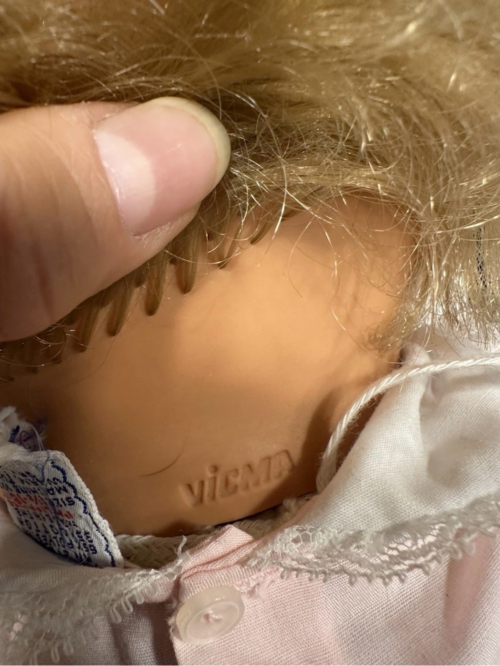 Vintage 1980s Vicma Bamboo Baby Doll Spain Blonde Hair Thumbsucker Samara Dress - Picture 2 of 10